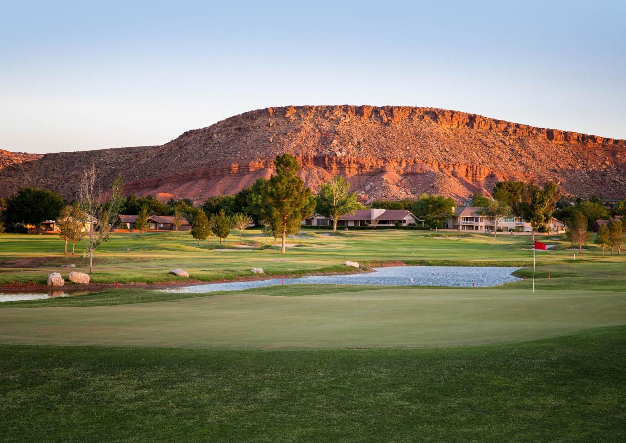 Villa #26 At Bloomington Country Club - Sunset Retreat Townhouse St. George Exterior photo